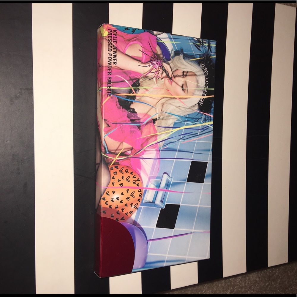 Kylie 21st birthday palette